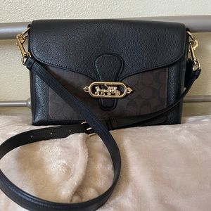 Coach Jade Purse with signature detail